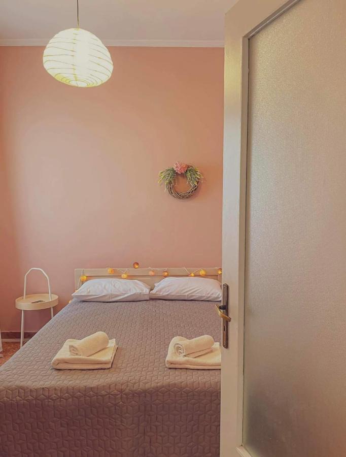 Maria'S Apartment In Old Town Ierápetra Екстериор снимка